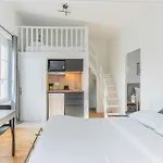 Brand New - Exquisite And Sunny Parisian Loft
